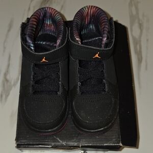 Jordan Kids Black and Orange Sneakers